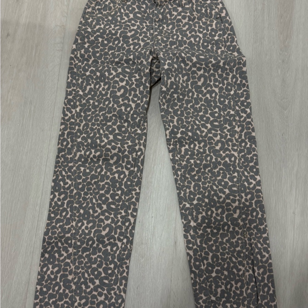 Wild Fable Animal Print Women Jeans - Gray and Cream